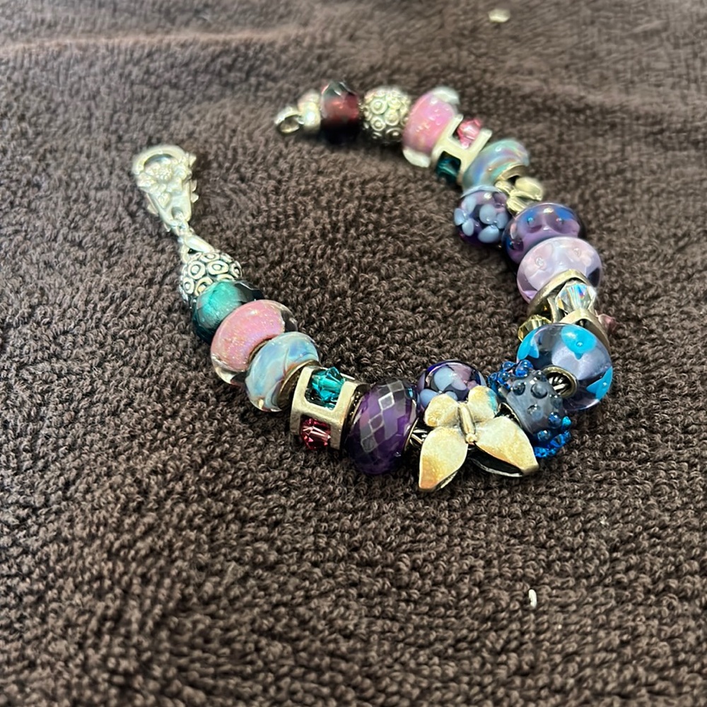 Troll bead braclet